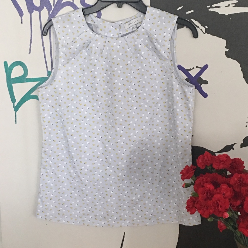 New 159 Sleeveless Button-Back Blouse